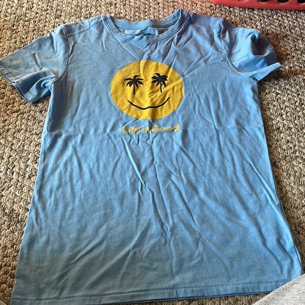 Life is good t-shirt